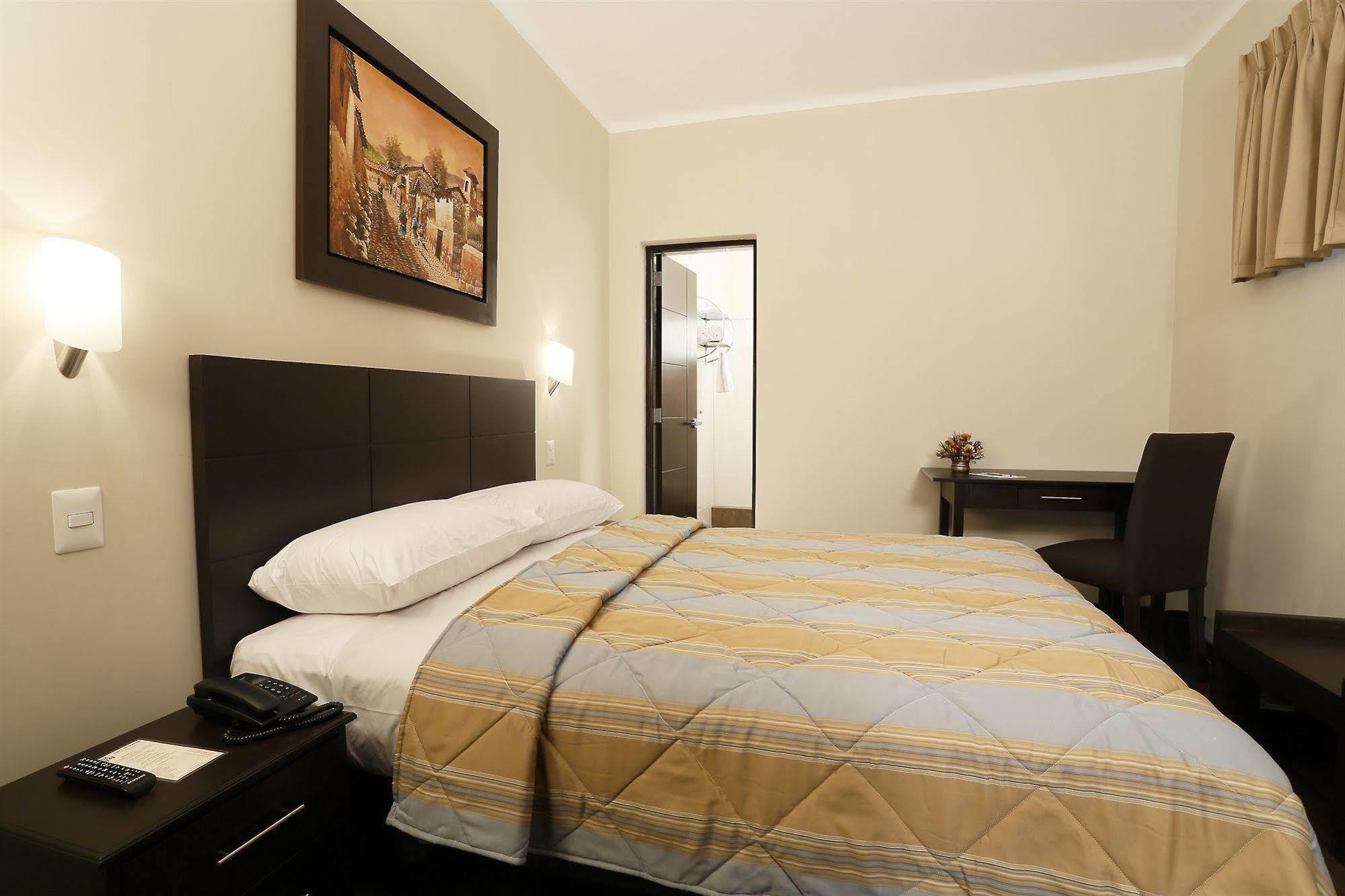Hotel Casa Suyay 3*
